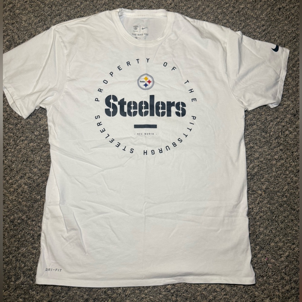 Nike White Pittsburgh Steelers Short Sleeve Medium Tee